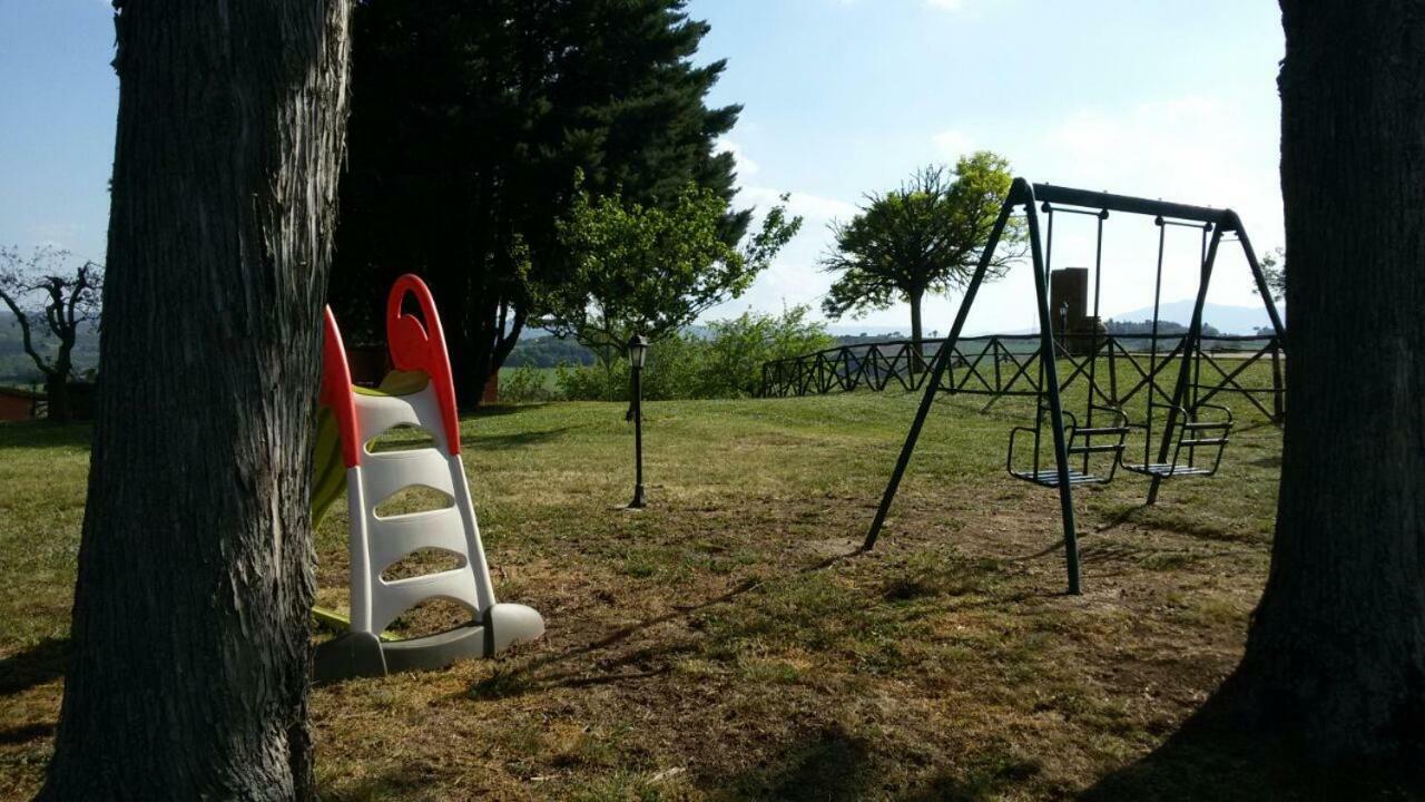 Agritur Villa Osvaldo Castiglione Del Lago Perugia Colazione Piscina Acqua Salata Luaran gambar
