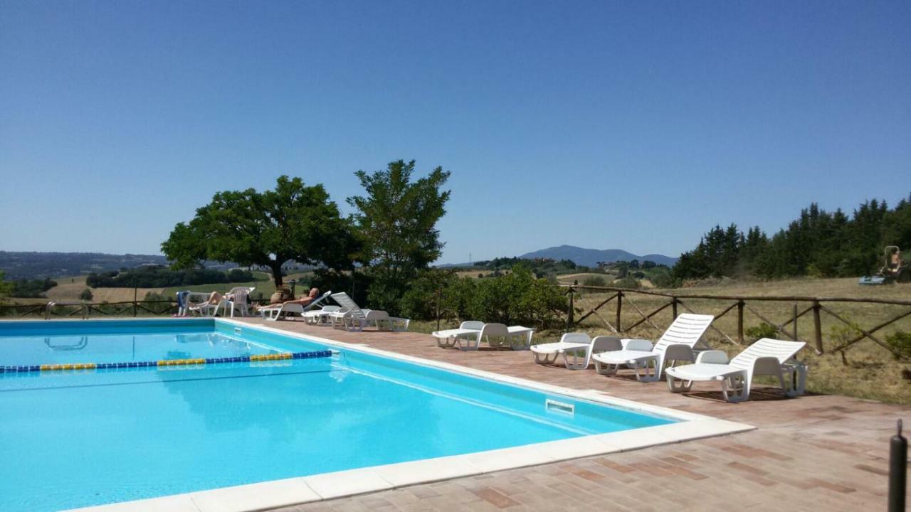 Agritur Villa Osvaldo Castiglione Del Lago Perugia Colazione Piscina Acqua Salata Luaran gambar